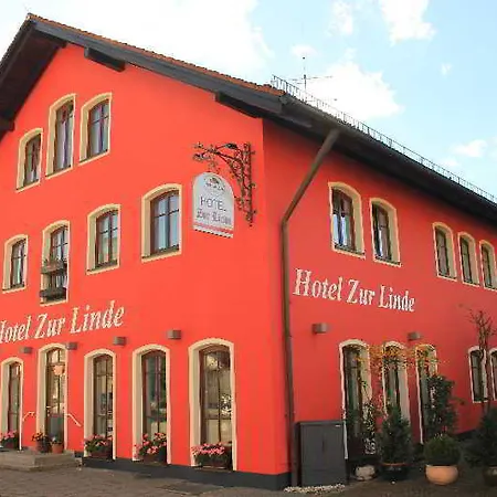 Zur Linde 호텔 호헨린덴