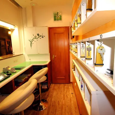 Zur Linde Hotel 3*