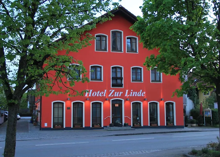 Hotel Zur Linde 3*