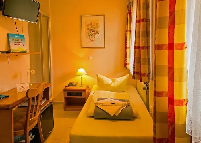 Hotel Zur Linde 3*