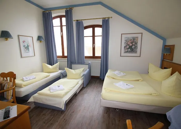 Hotel Zur Linde 3*