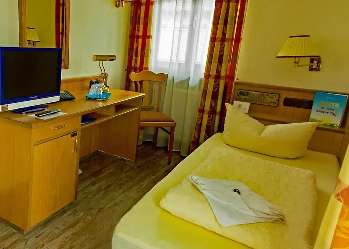 Hotel Zur Linde Hohenlinden
