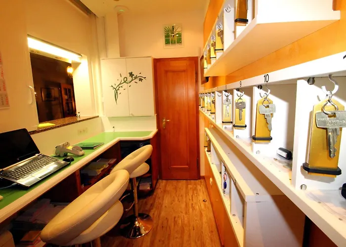 Zur Linde Hotel 3*